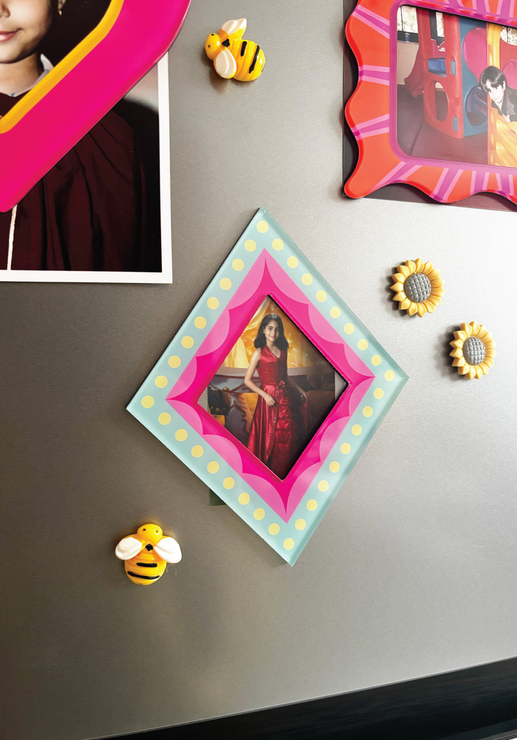 Diamond Magnetic Frame