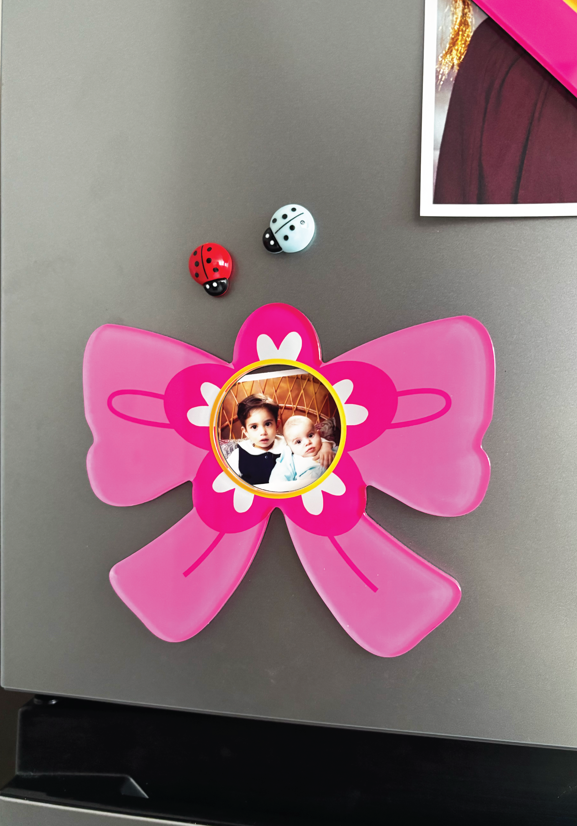 Pink Bow Magnetic Frame